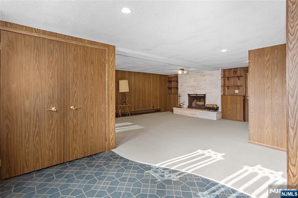 Homes for sale in Saddle Brook, NJ | 407 Van Luyn Ter, Saddle Brook, NJ 07663 | MLS# 25039967