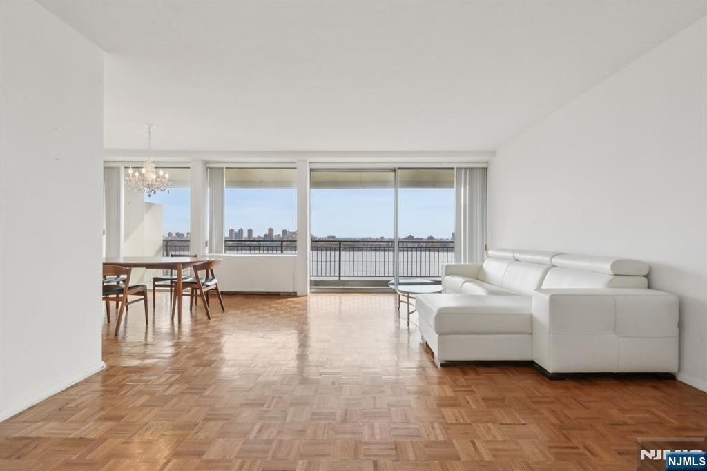 Homes for sale in Fort Lee, NJ | 4 Horizon Rd #627, Fort Lee, NJ 07024 | MLS# 25040001