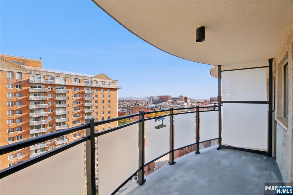 Homes for sale in Hackensack, NJ | 125 Prospect Ave #17G, Hackensack, NJ 07601 | MLS# 25040013