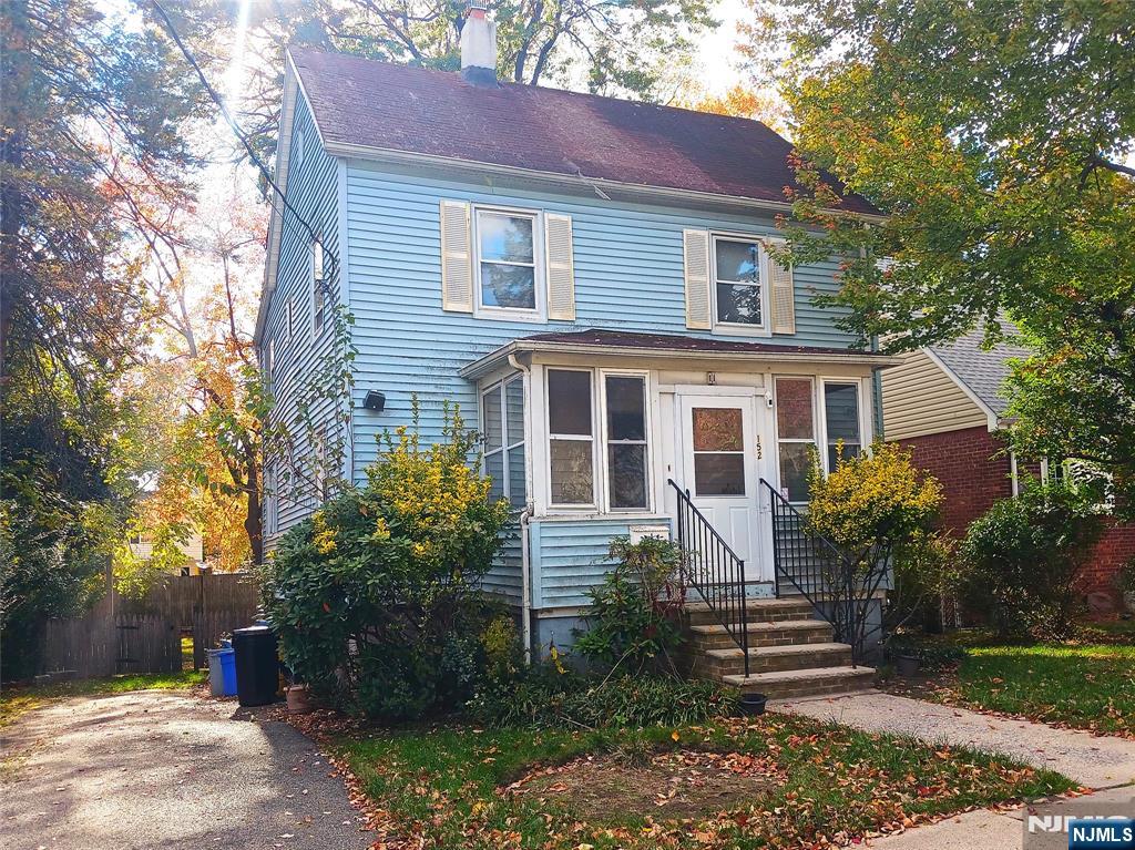 Homes for sale in Teaneck, NJ | 152 Washington Pl, Teaneck, NJ 07666 | MLS# 25040061
