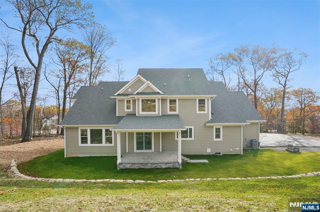 Homes for sale in Boonton Township, NJ | 3 Bristol Ridge Rd, Boonton Township, NJ 07005 | MLS# 25040079