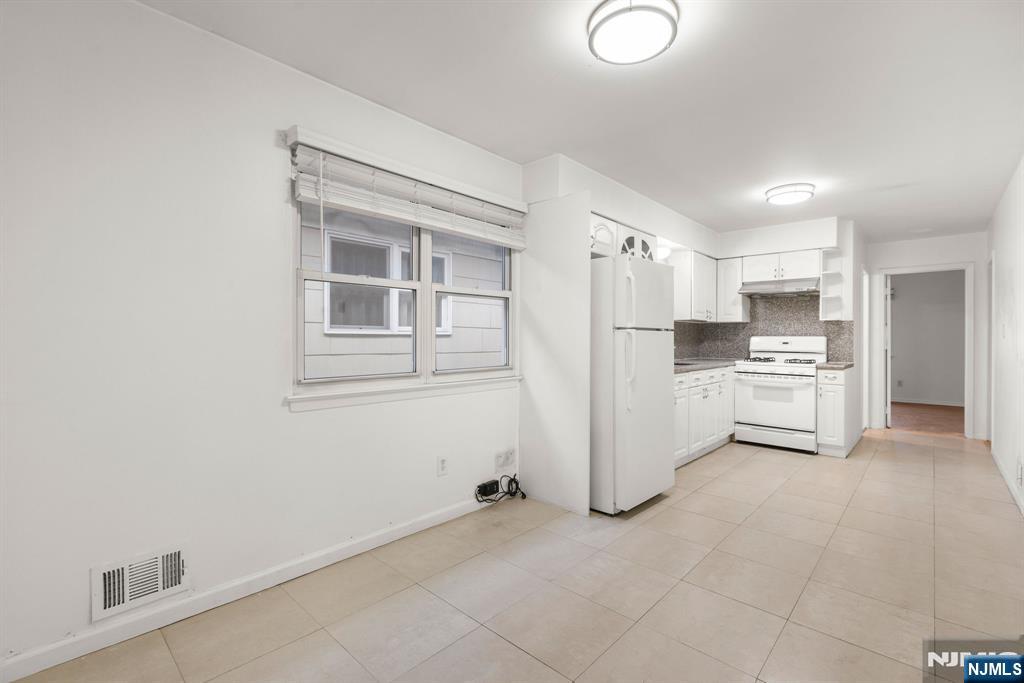 Homes for sale in Harrison, NJ | 133 Sussex St, Harrison, NJ 07029 | MLS# 25040102