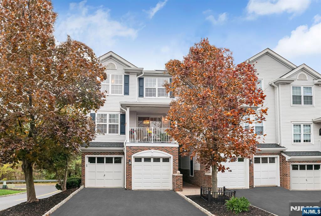 Homes for sale in Denville Township, NJ | 901 Hawley Ct, Denville Township, NJ 07834 | MLS# 25040109