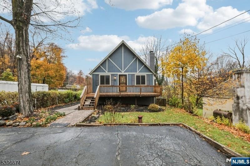 Homes for sale in Vernon, NJ | 16 Winding Hill Rd, Vernon, NJ 07462 | MLS# 25040161