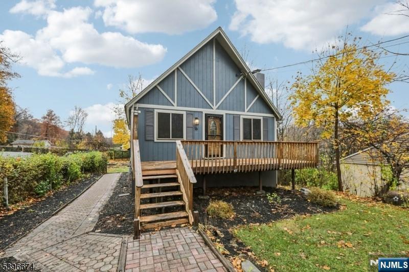 Homes for sale in Vernon, NJ | 16 Winding Hill Rd, Vernon, NJ 07462 | MLS# 25040161