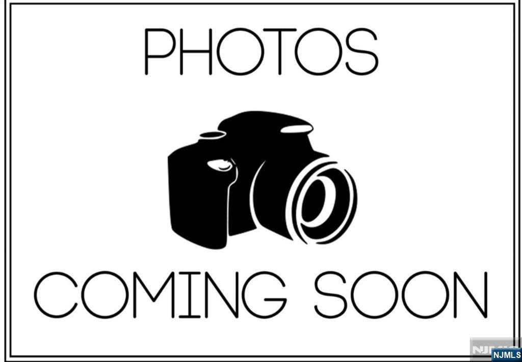 Homes for sale in Bergenfield, NJ | 53 Somers Ave, Bergenfield, NJ 07621 | MLS# 25040189