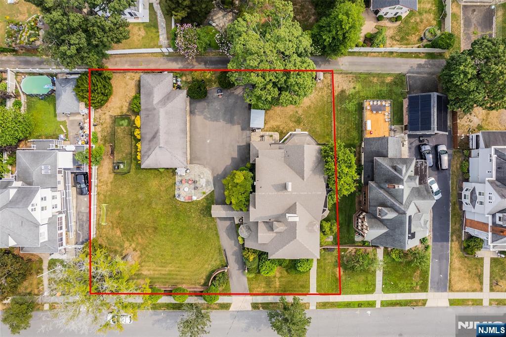 Homes for sale in Hackensack, NJ | 290 Clinton Pl, Hackensack, NJ 07601 | MLS# 25040222