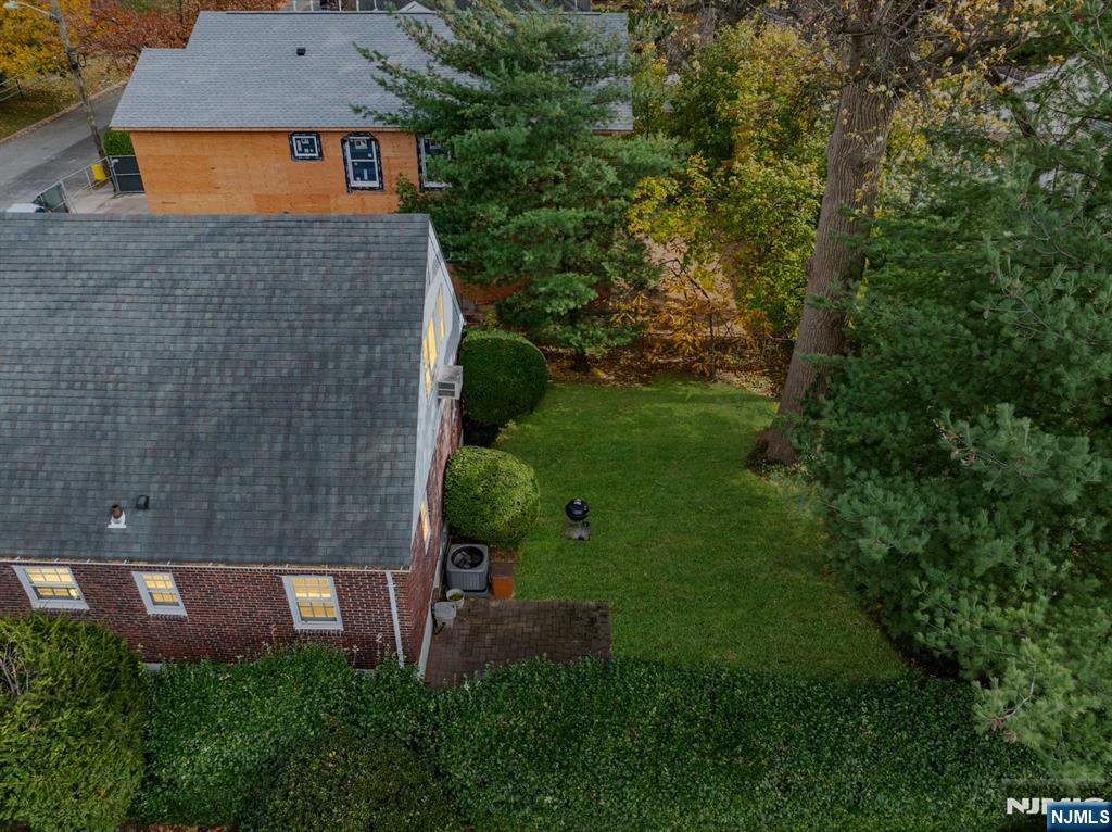 Homes for sale in Teaneck, NJ | 50 Golf Ct, Teaneck, NJ 07666 | MLS# 25040228