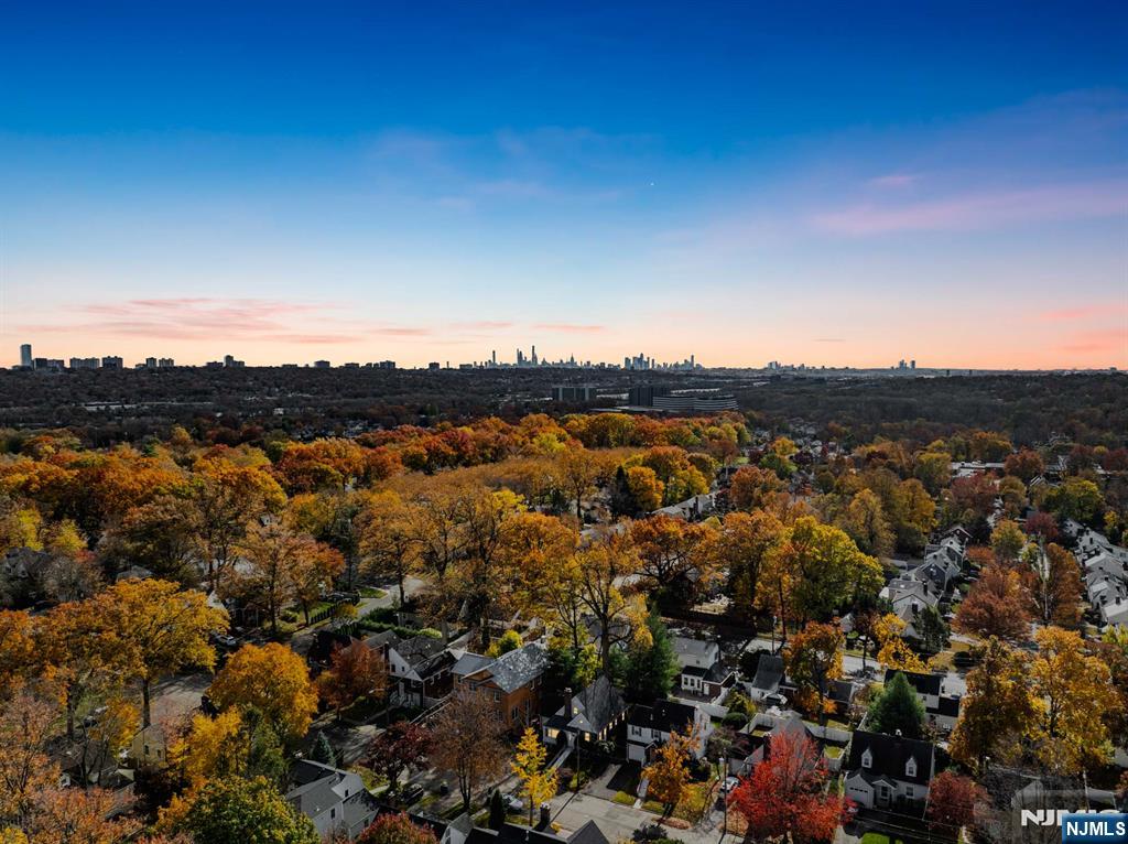 Homes for sale in Teaneck, NJ | 50 Golf Ct, Teaneck, NJ 07666 | MLS# 25040228