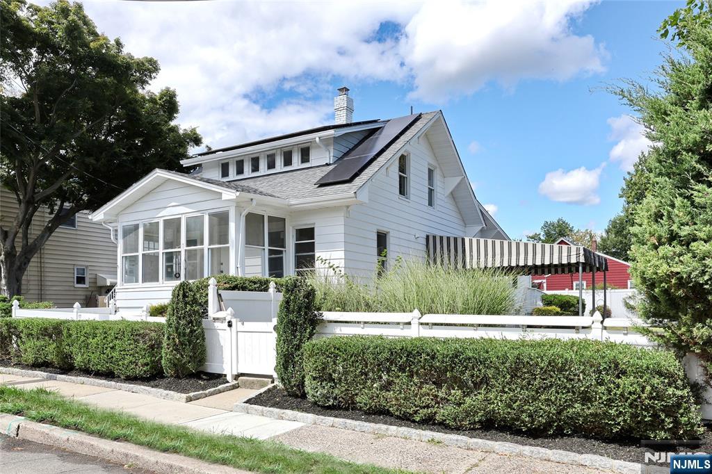 Homes for sale in Fair Lawn, NJ | 7-29 Cedar St, Fair Lawn, NJ 07410 | MLS# 25040313