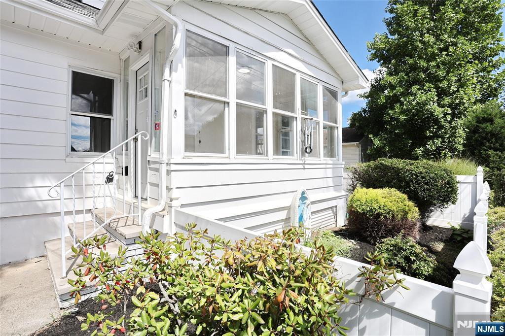 Homes for sale in Fair Lawn, NJ | 7-29 Cedar St, Fair Lawn, NJ 07410 | MLS# 25040313