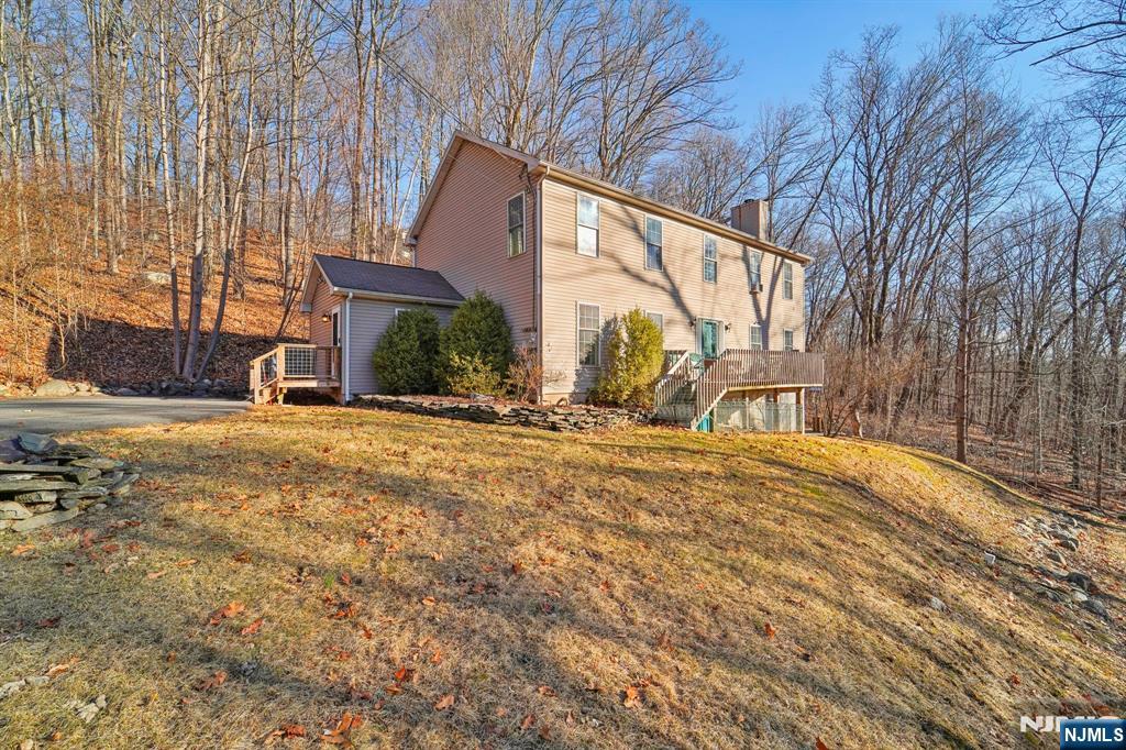 Homes for sale in Hampton, NJ | 1007 Hillside Ave, Hampton, NJ 07860 | MLS# 25040335