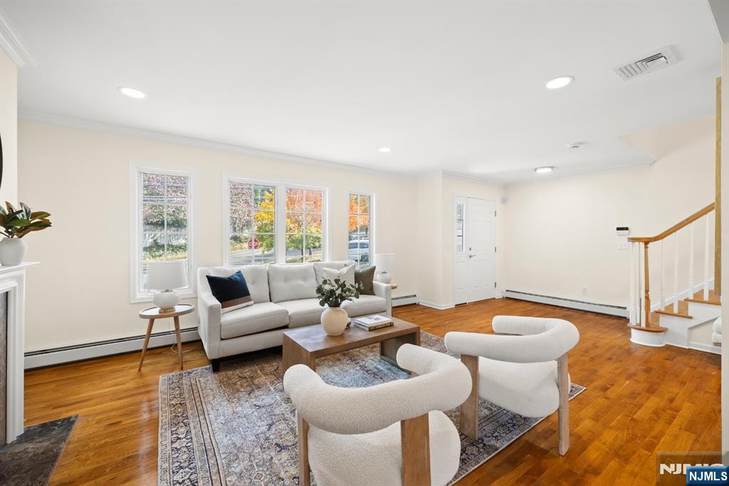 Homes for sale in Ridgefield, NJ | 2 Kathleen Ct #C002, Ridgefield, NJ 07657 | MLS# 25040349