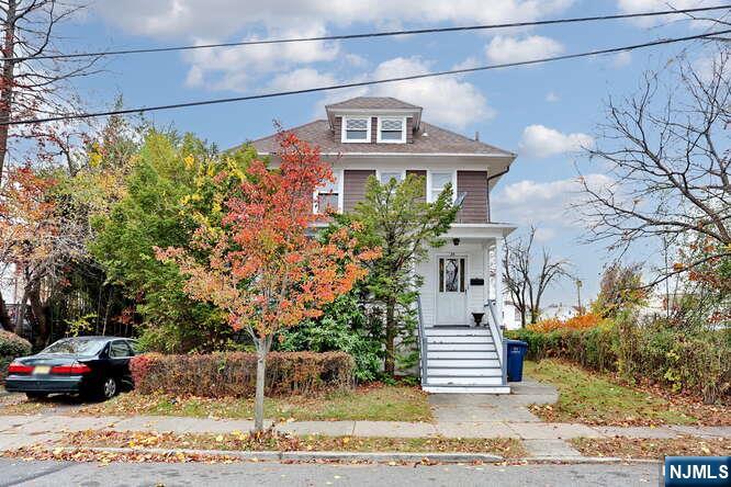 Homes for sale in Hackensack, NJ | 75 Cleveland St, Hackensack, NJ 07601 | MLS# 25040358