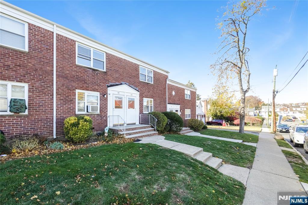 Homes for sale in Hackensack, NJ | 471 Crestwood Ave #49, Hackensack, NJ 07601 | MLS# 25040457