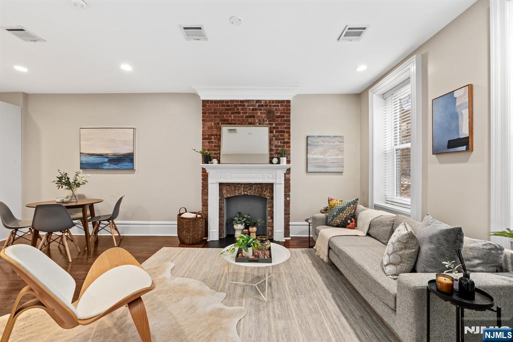 Homes for sale in Hoboken, NJ | 336 Bloomfield St #2, Hoboken, NJ 07030 | MLS# 25040492