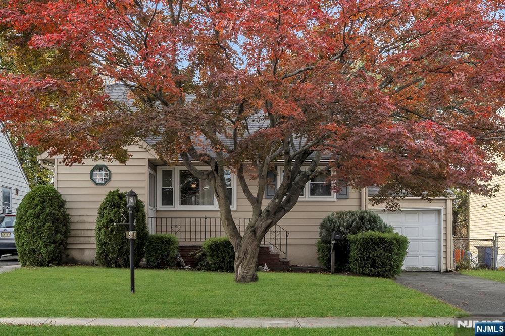 Homes for sale in Clifton, NJ | 87 Dyer Ave, Clifton, NJ 07014 | MLS# 25040514