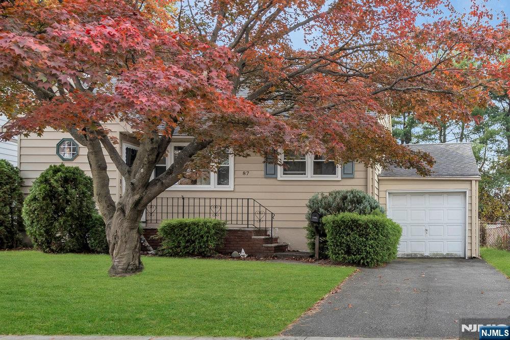 Homes for sale in Clifton, NJ | 87 Dyer Ave, Clifton, NJ 07014 | MLS# 25040514