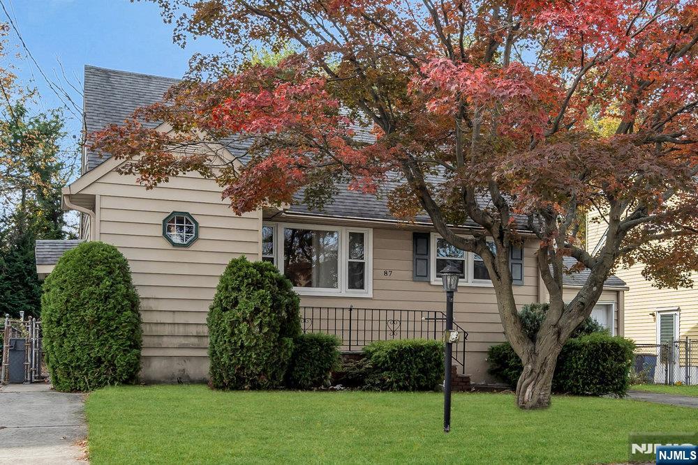 Homes for sale in Clifton, NJ | 87 Dyer Ave, Clifton, NJ 07014 | MLS# 25040514