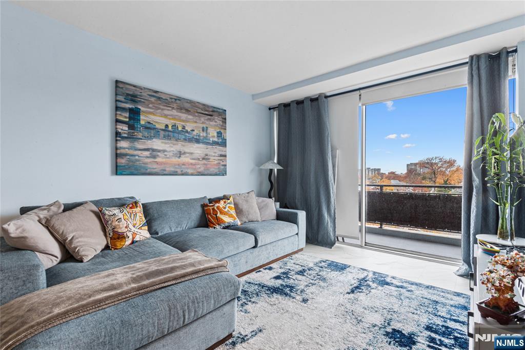 Homes for sale in Fort Lee, NJ | 4 Horizon #1031, Fort Lee, NJ 07024 | MLS# 25040581