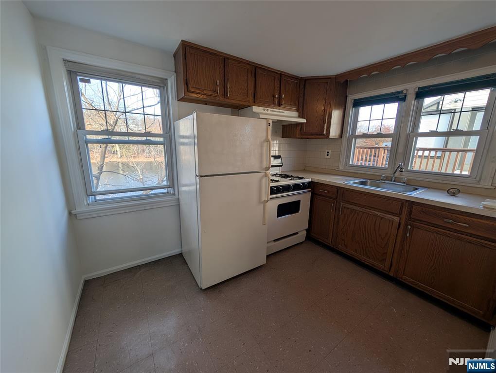 Homes for sale in Little Falls, NJ | 240 Woodcliff Ave, Little Falls, NJ 07424 | MLS# 25040599