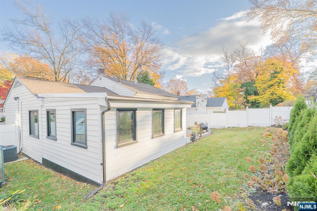 Homes for sale in West Orange, NJ | 544 Hillside Ter, West Orange, NJ 07052 | MLS# 25040634