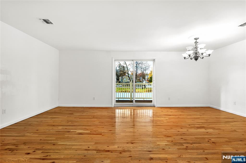 Homes for sale in Englewood, NJ | 93 Presidential Dr, Englewood, NJ 07631 | MLS# 25040659