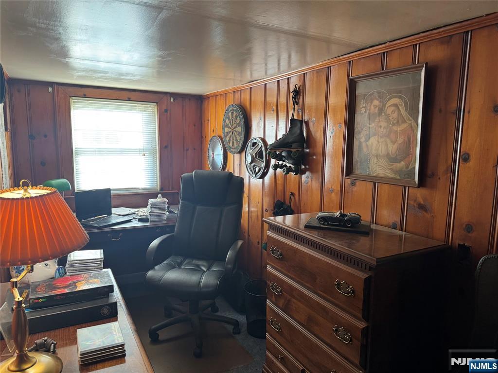 Homes for sale in New Milford, NJ | 260 Greve Dr, New Milford, NJ 07646 | MLS# 25040700