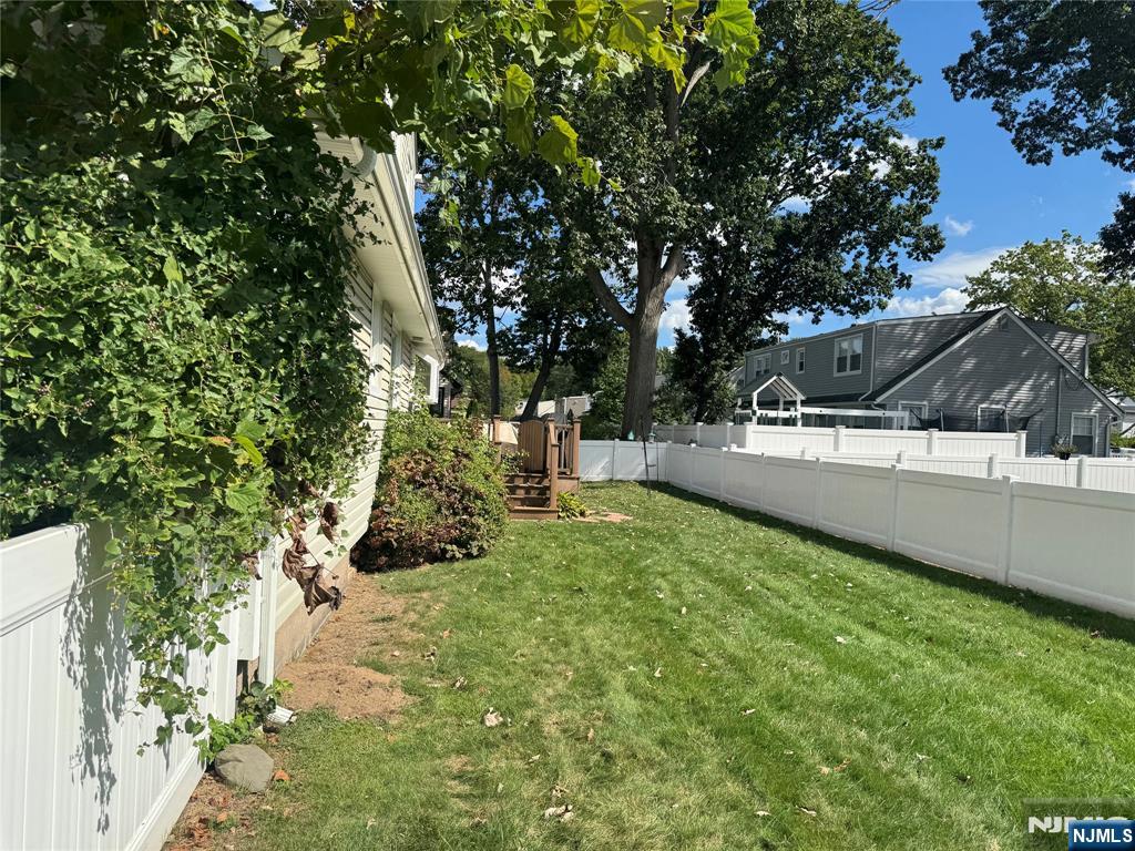 Homes for sale in New Milford, NJ | 260 Greve Dr, New Milford, NJ 07646 | MLS# 25040700