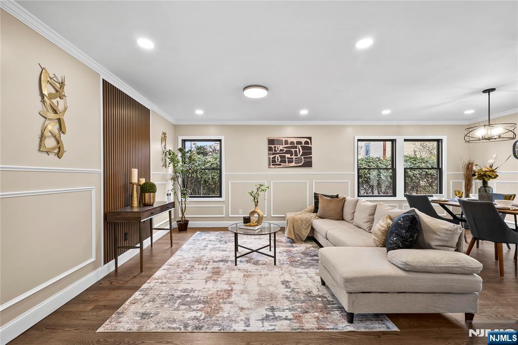 5-33 1st Street, Fair Lawn, NJ, 07410