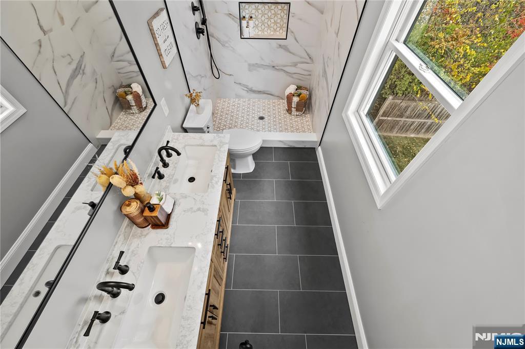 5-33 1st Street, Fair Lawn, NJ, 07410