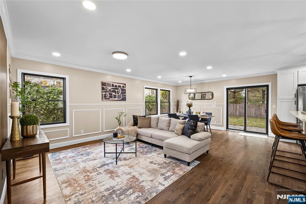 5-33 1st Street, Fair Lawn, NJ, 07410