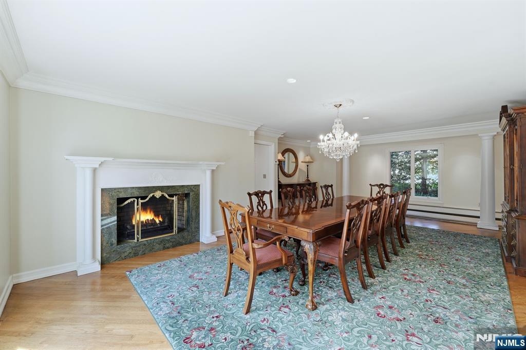 Homes for sale in Franklin Lakes, NJ | 425 Saddle Back Trl, Franklin Lakes, NJ 07417 | MLS# 25040717