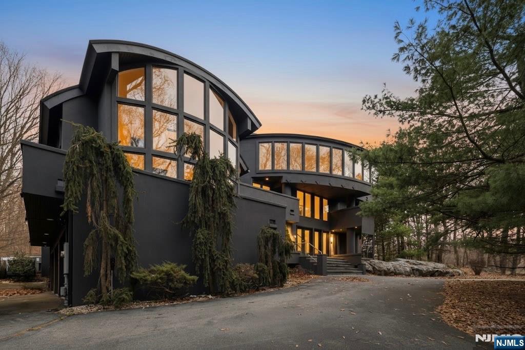 Homes for sale in Kinnelon Borough, NJ | 12 Smoke Rise Rd, Kinnelon Borough, NJ 07405 | MLS# 25040732