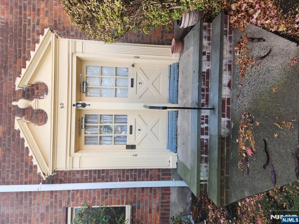 Homes for sale in Bergenfield, NJ | 50 S 1st St #3A, Bergenfield, NJ 07621 | MLS# 25040898