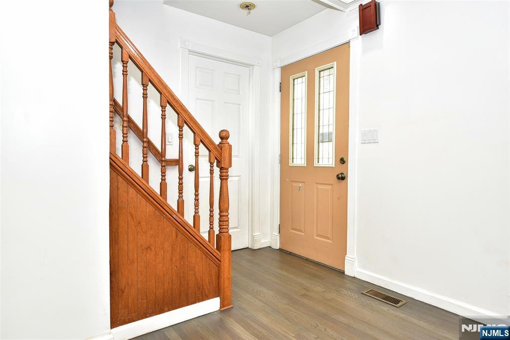 Homes for sale in Ridgewood, NJ | 660 Arcadia Rd, Ridgewood, NJ 07450 | MLS# 25040907