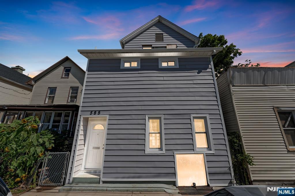 Homes for sale in Orange, NJ | 585 Mcchesney St, Orange, NJ 07050 | MLS# 25040928