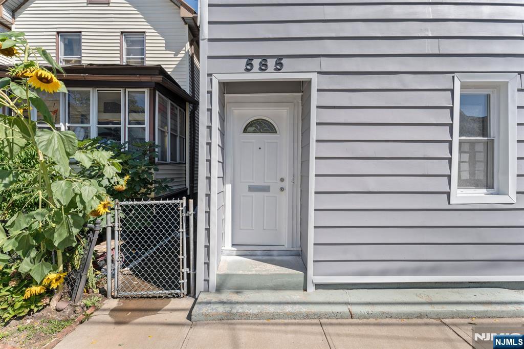 Homes for sale in Orange, NJ | 585 Mcchesney St, Orange, NJ 07050 | MLS# 25040928