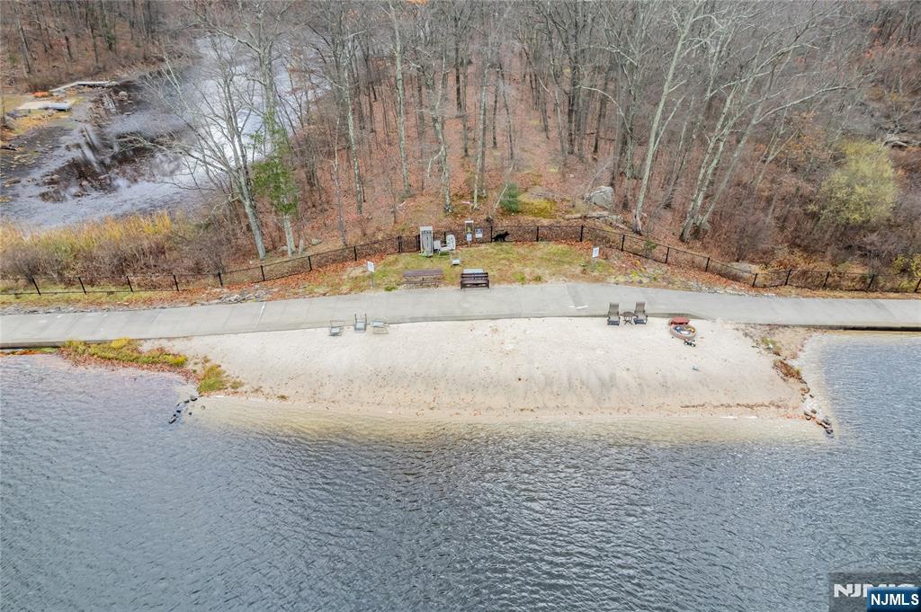 Homes for sale in West Milford, NJ | 213 Otterhole Rd, West Milford, NJ 07480 | MLS# 25040947