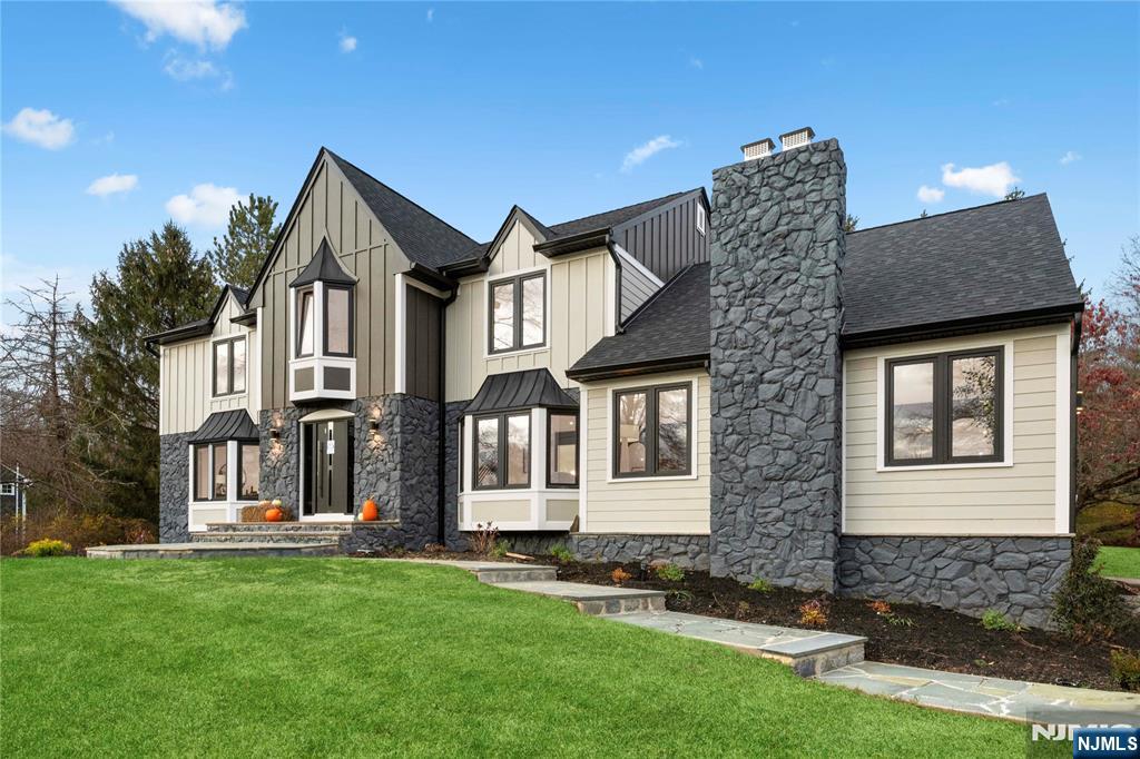 Homes for sale in Morris Township, NJ | 183 Lake Rd, Morris Township, NJ 07960 | MLS# 25040994