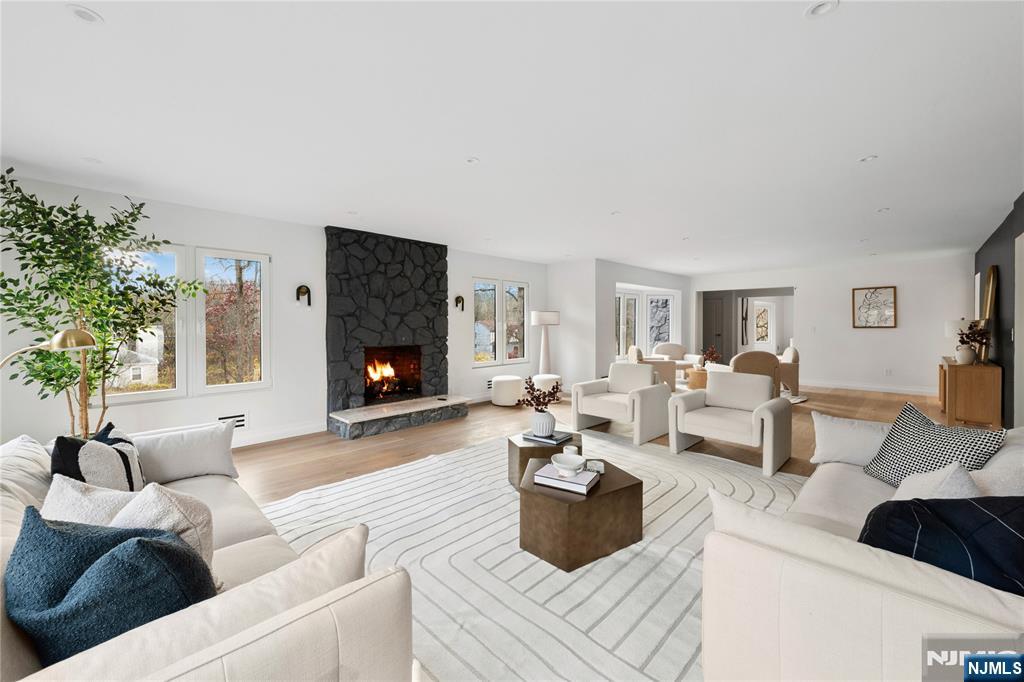 Homes for sale in Morris Township, NJ | 183 Lake Rd, Morris Township, NJ 07960 | MLS# 25040994