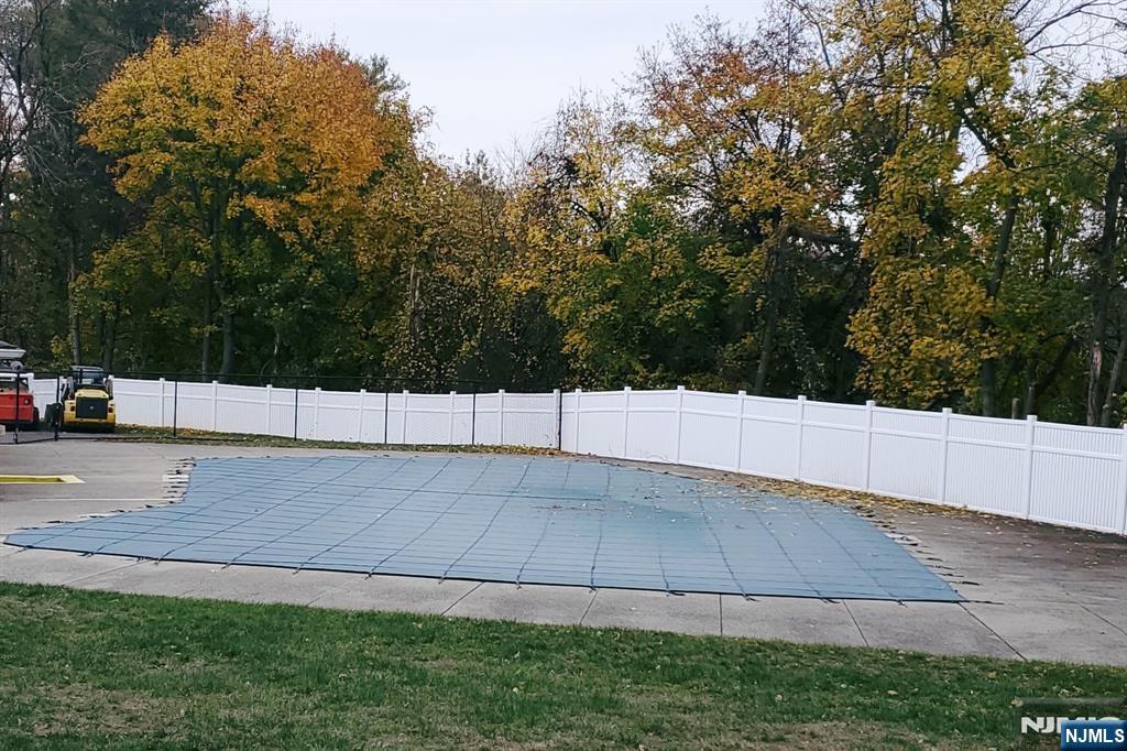 Homes for sale in Wayne, NJ | 1124 Valley Rd #1B, Wayne, NJ 07470 | MLS# 25041011