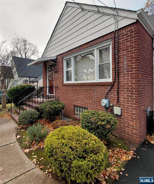 Homes for sale in Teaneck, NJ | 850 Broad St, Teaneck, NJ 07666 | MLS# 25041040