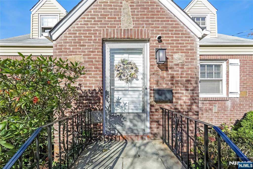 Homes for sale in New Milford, NJ | 171 Harrison St, New Milford, NJ 07646 | MLS# 25041063