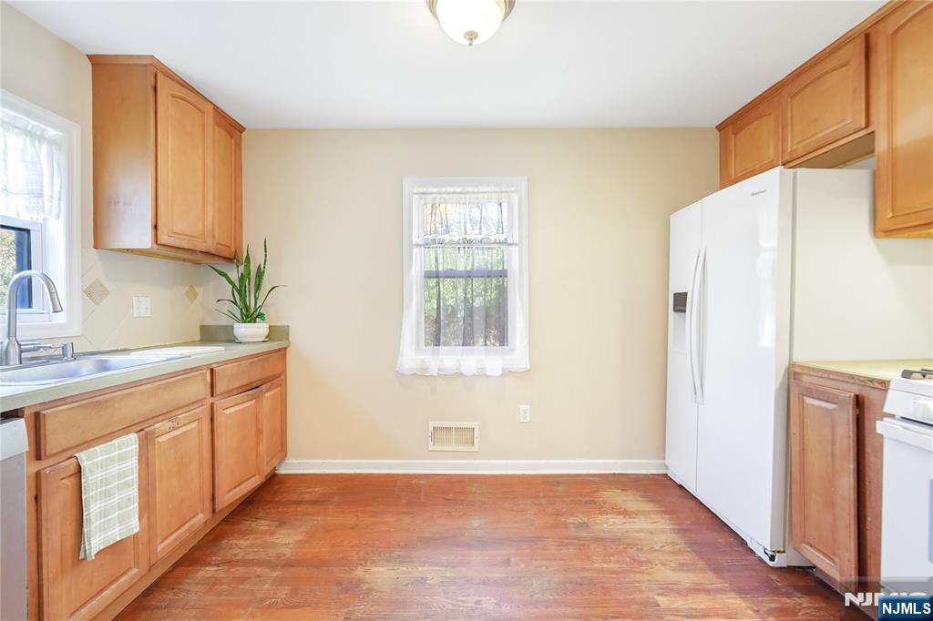 Homes for sale in New Milford, NJ | 171 Harrison St, New Milford, NJ 07646 | MLS# 25041063