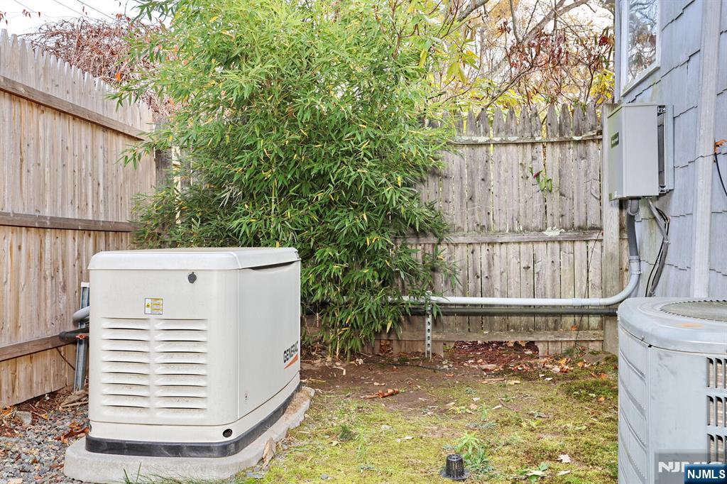 Homes for sale in New Milford, NJ | 608 Fermery Dr, New Milford, NJ 07646 | MLS# 25041158