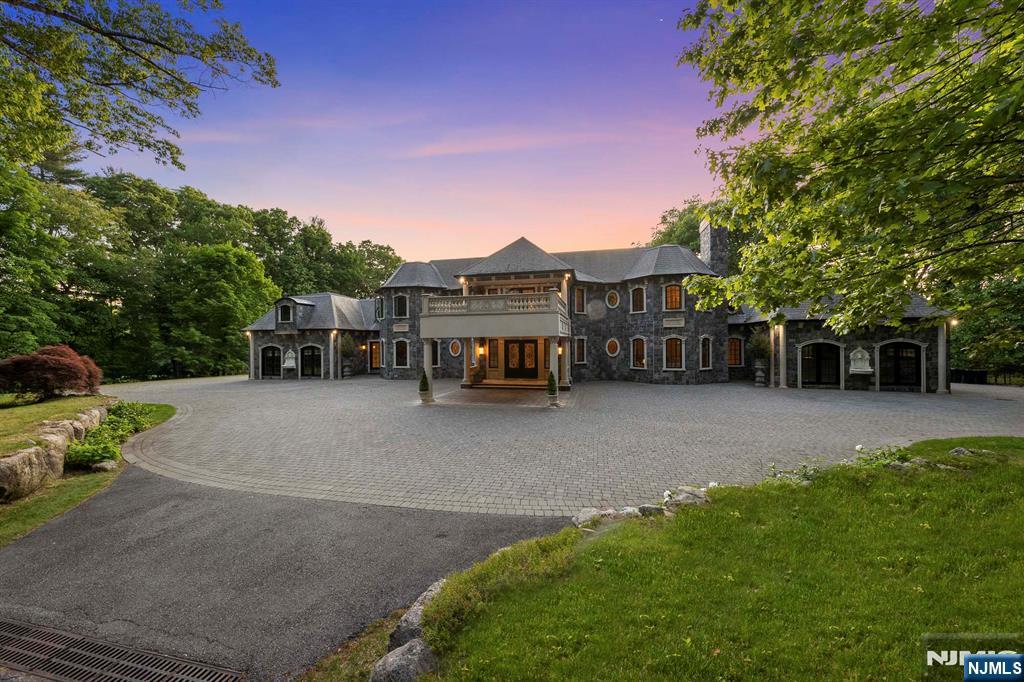 105 Chestnut Ridge, Saddle River, NJ 07458 Listing Photo  0