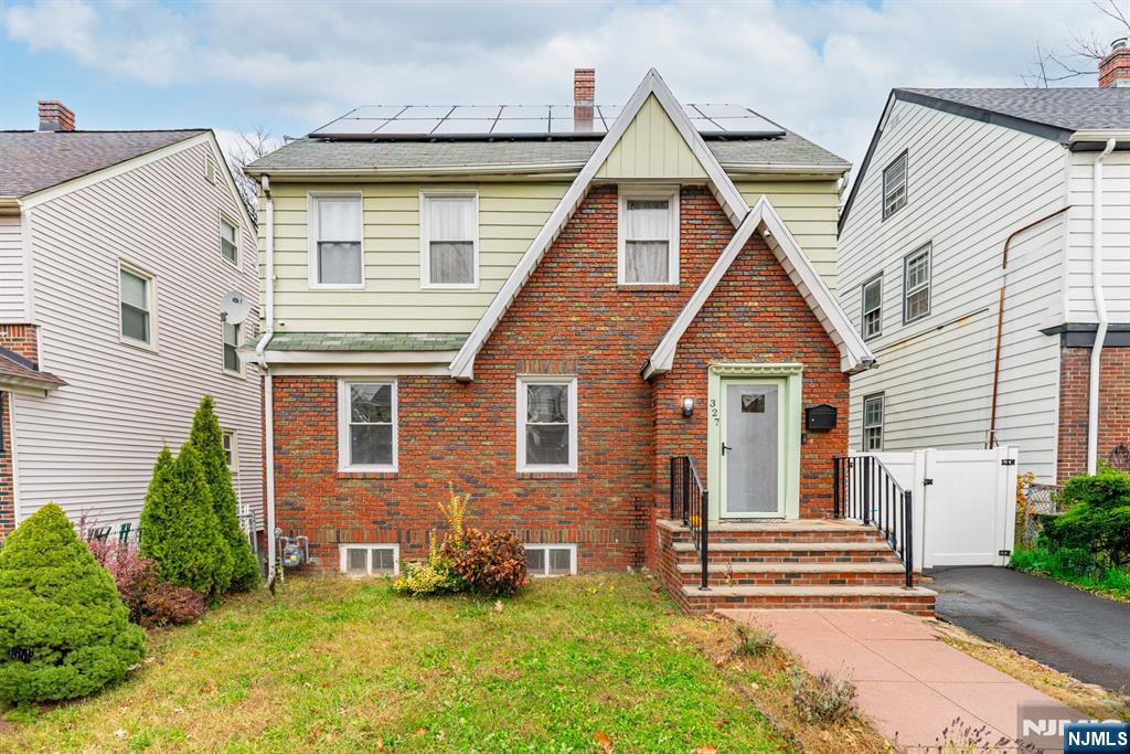 Homes for sale in Hillside, NJ | 327 Field Pl, Hillside, NJ 07205 | MLS# 25041262