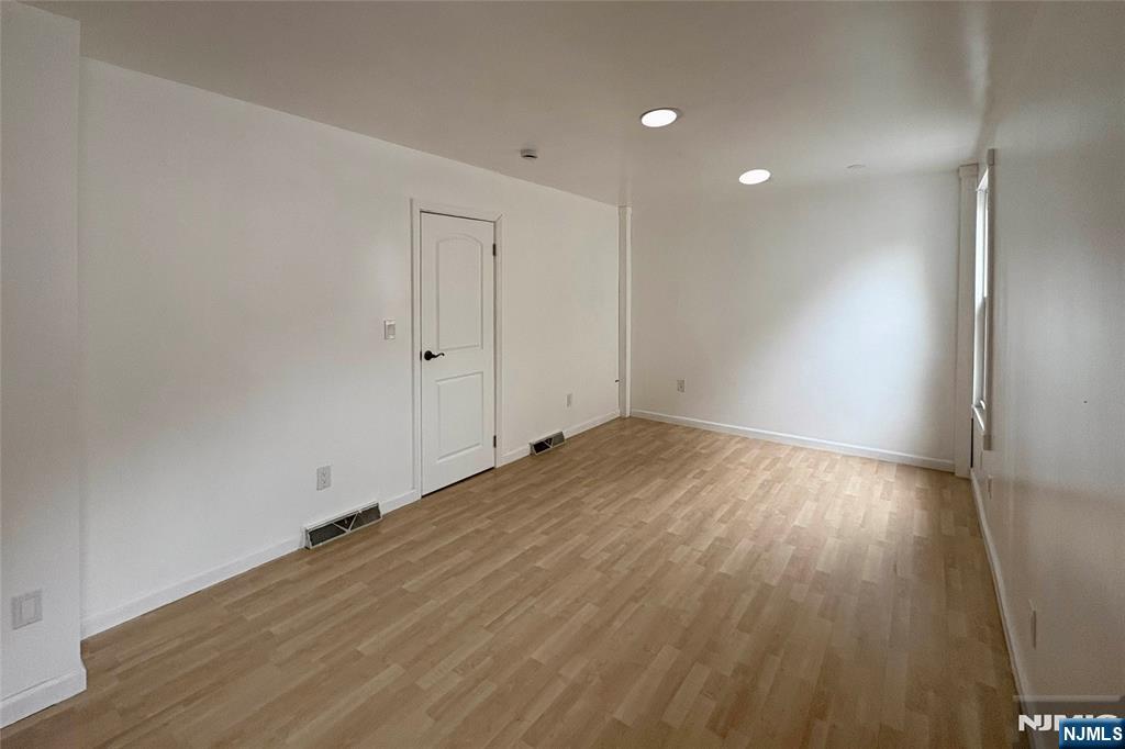 Homes for sale in Prospect Park, NJ | 118 14Th St, Prospect Park, NJ 07508 | MLS# 25041294