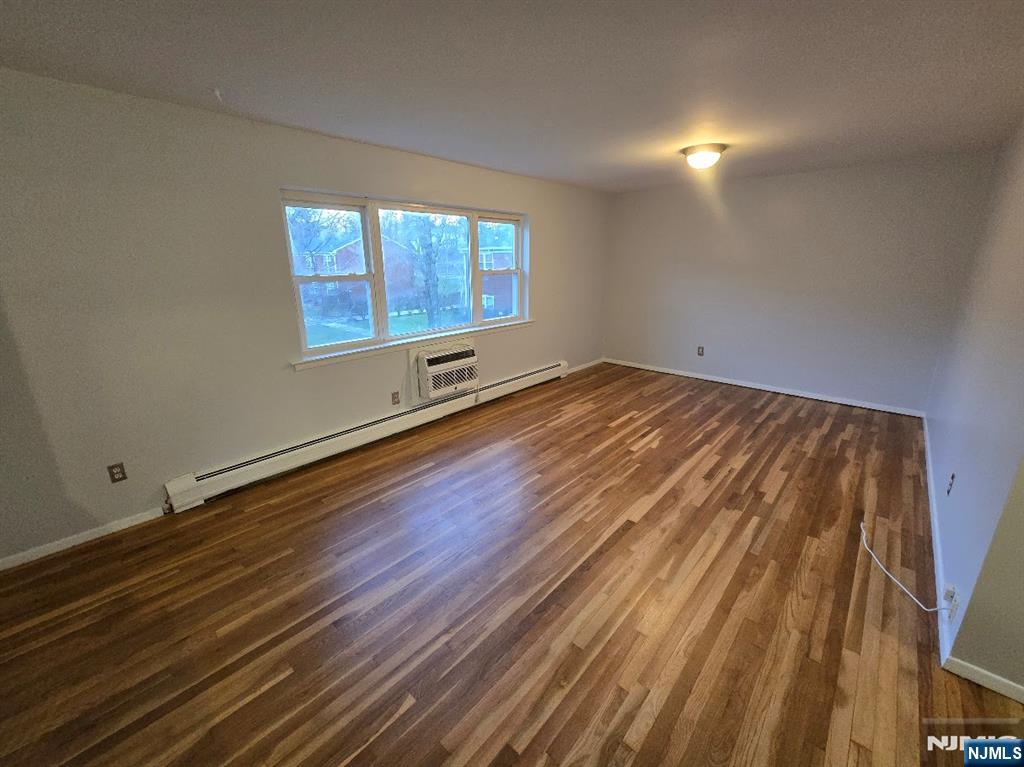 Homes for sale in Ramsey, NJ | 46 Regency Park, Ramsey, NJ 07446 | MLS# 25041364